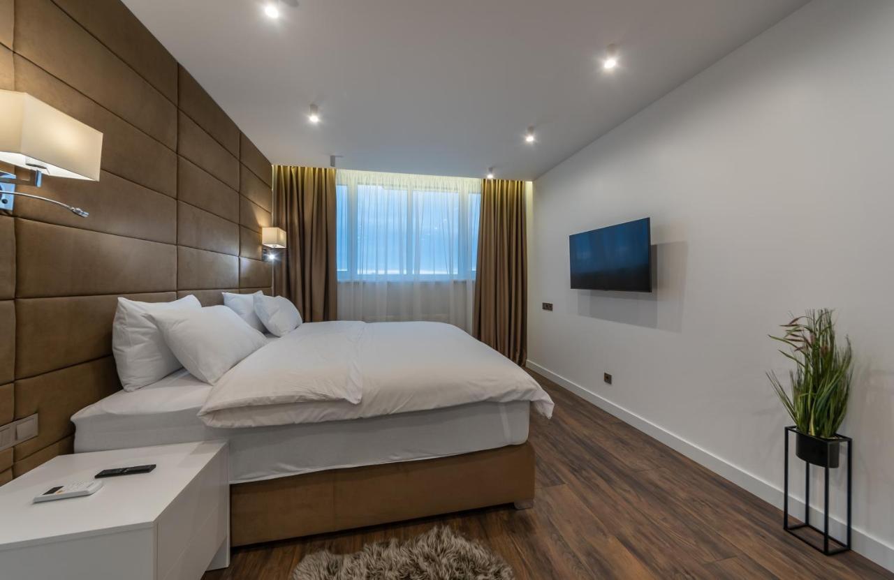 Victory-30 Luxury Apartment Center Kiev Ngoại thất bức ảnh